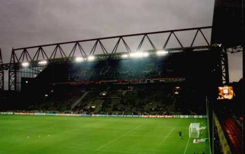 Westfalenstadion - Haupttrib&uuml;ne
