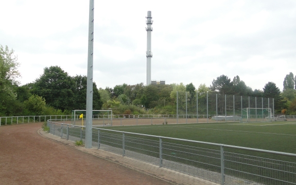 Sport- und Schulzentrum Hardtberg (Stadion Brser Berg)