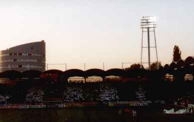 Arnold-Schwarzenegger-Stadion - Sturm-Fans mit Choreographie
