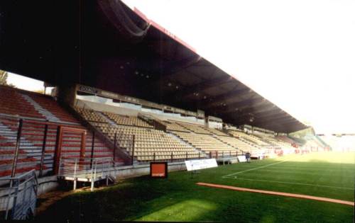 Stade Grimonprez Jooris - Haupttribüne